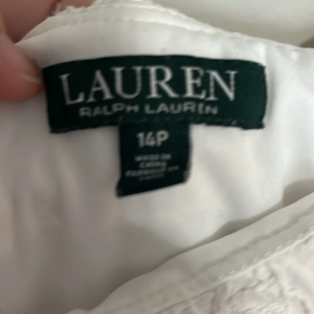 EUC Lauren Ralph Lauren Off the Shoulder White with floral design Dress Size 14P - Picture 2 of 7